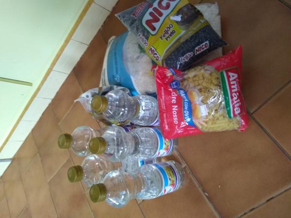 DOAÇÃO DE GÊNEROS ALIMENTÍCIOS E MATERIAL DE LIMPEZA DO SETOR DO SOSSEGO, COMUNIDADE RIZZI, SOSSEGO E BANANAL