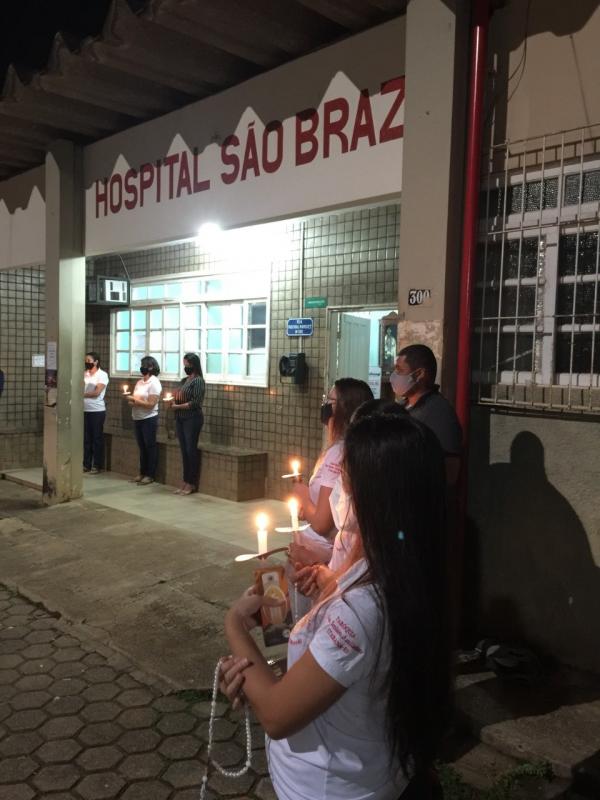 TERÇO DOS MINISTROS NO HOSPITAL SÃO BRAZ "MOMENTO DE FÉ E ESPERAÇA POR DIAS MELHORES"